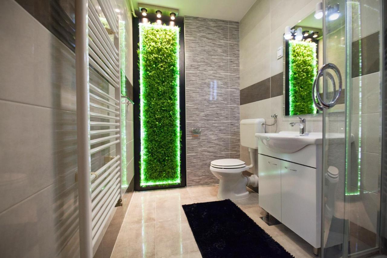 Apartman Aurelius - Private Parking 오시예크 외부 사진